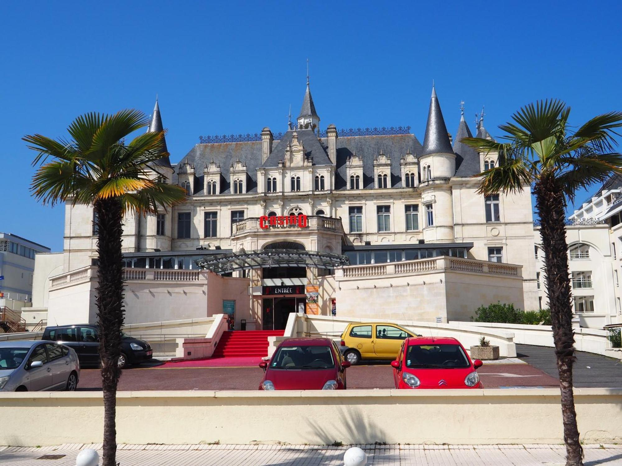 Charmant Appartement Pour 6 En Centre-Ville D'Arcachon Avec Terrasse, Parking Et Wifi - Fr-1-474-174 Exteriör bild
