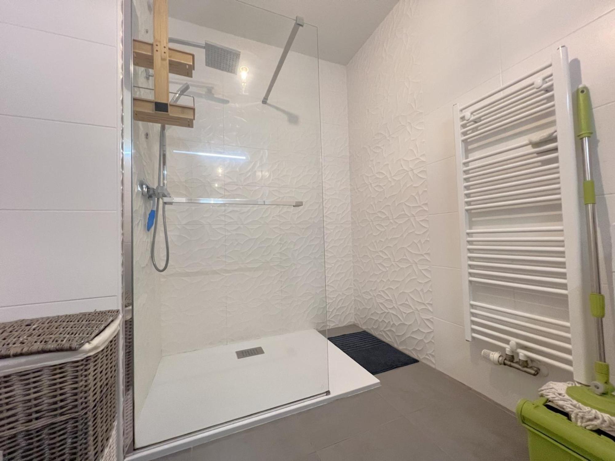 Charmant Appartement Pour 6 En Centre-Ville D'Arcachon Avec Terrasse, Parking Et Wifi - Fr-1-474-174 Exteriör bild